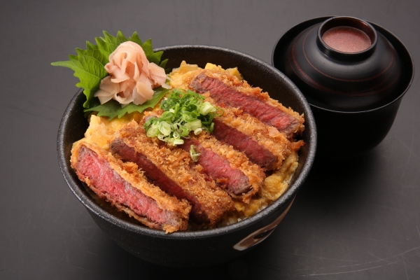 12月ビーフカツ丼